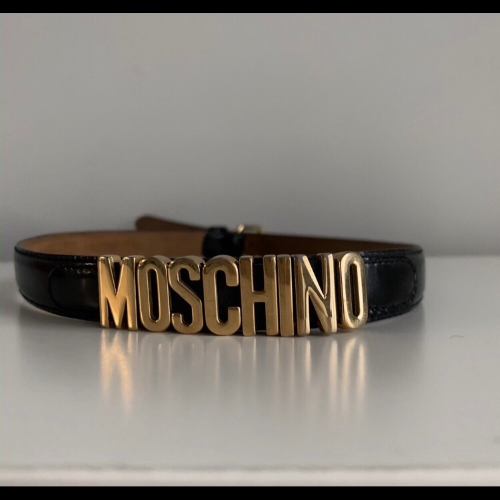 Moschino redwall belt xs